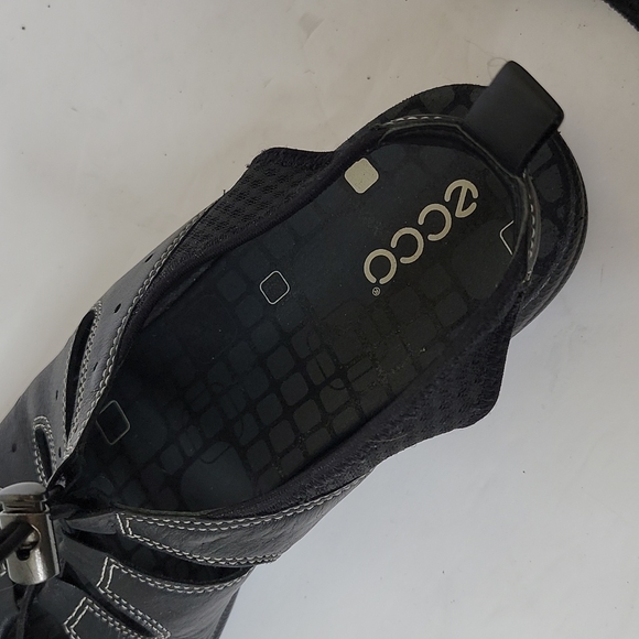 ecco bluma toggle sandal